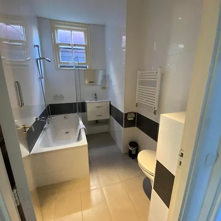 La Noire - Centre Hotel Delft