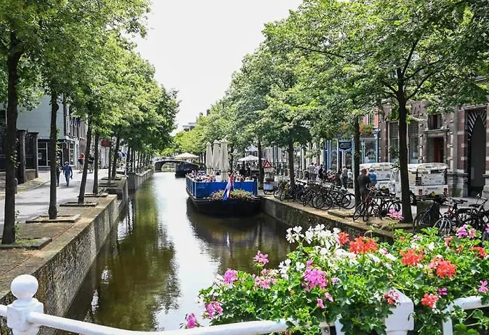 Hotell La Noire - Centre 4*