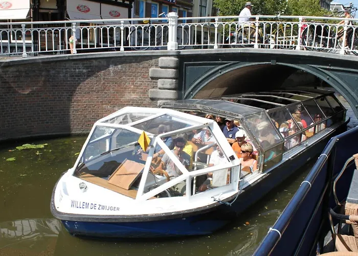 La Noire - Centre 4* Delft