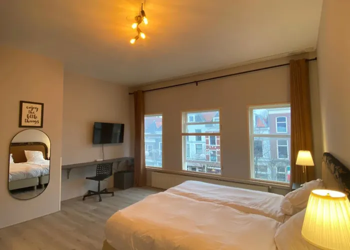 Hotell La Noire - Centre Delft