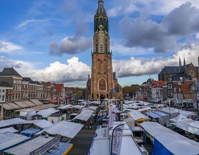 La Noire - Centre Hotel 4*